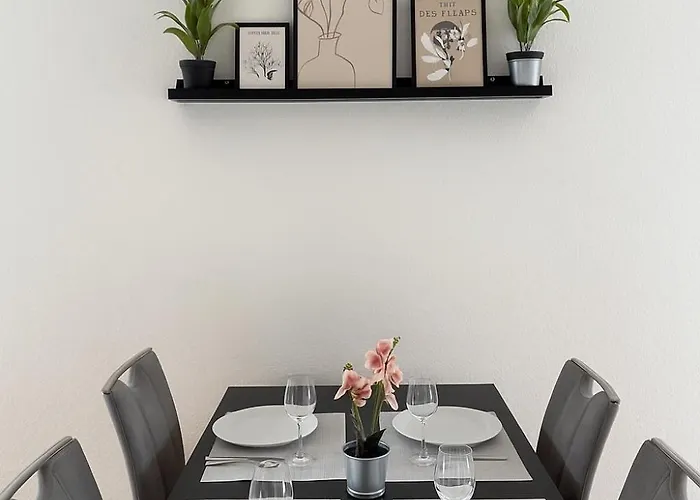 Stylish 4-person Citynest Near Hbf شقة